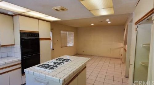 4016 Paseo De Las Tortugas, Torrance CA  90505-6324 exterior