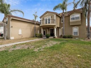 8019 Oak Park Rd, Orlando, FL 32819-3246