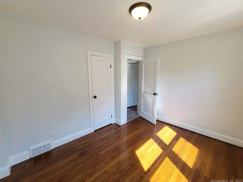 249 Wilkenda Ave, Waterbury CT  06708-3655 exterior