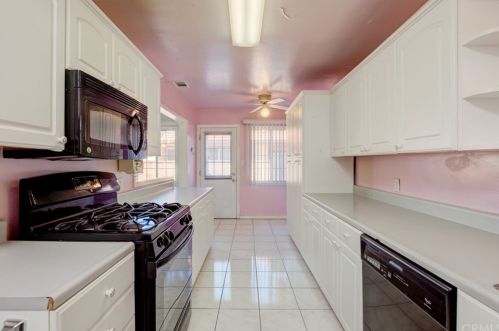 4621 191 St, Torrance CA 90503-1412 exterior