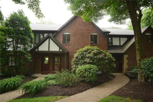 1620 Stone Mansion Dr, Sewickley, PA 15143-8601