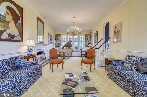 20209 St Louis Rd, Purcellville VA  20132-4905 exterior