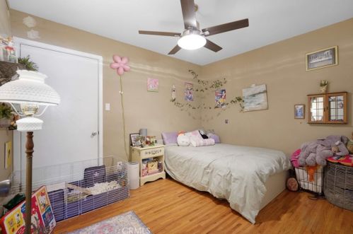 2124 Ash Ave, Fullerton CA  92833-3211 exterior