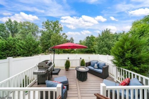 108 Violet Ln, Trenton NJ  08638-2031 exterior