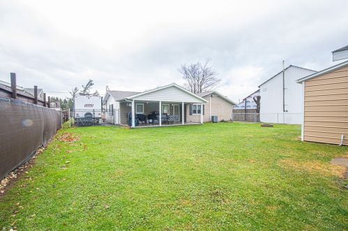 106 Martha Ave, Hopwood PA  15445-2102 exterior