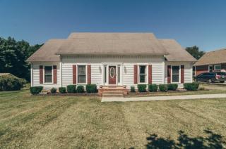 707 3 Ave, Springfield TN  37172-2021 exterior
