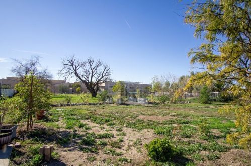 1591 Persimmon St, Rialto CA  92377-4190 exterior