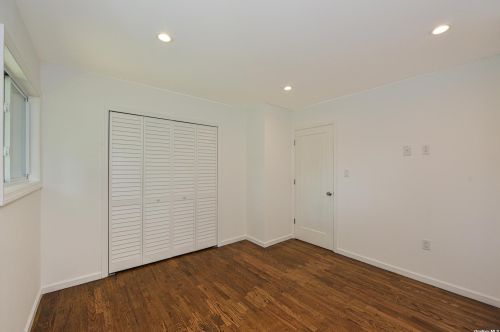 34 Corsa St, Huntington Station NY  11746-6623 exterior