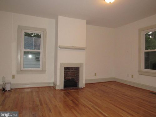 42 Railroad Ave, Camden-Wy DE  19934-1023 exterior