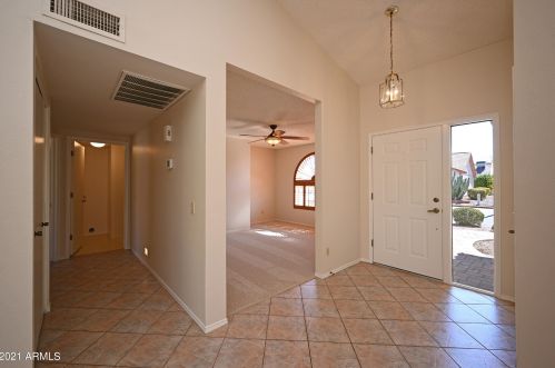 1548 Westchester Dr, Chandler, AZ 85249-8601