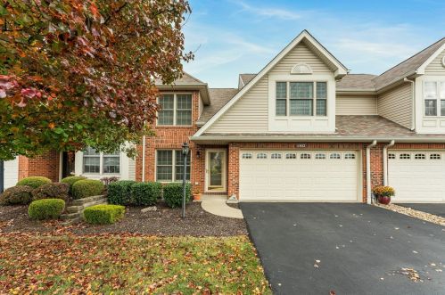 1302 Crest Ln, Noblestown, PA 15071-1748