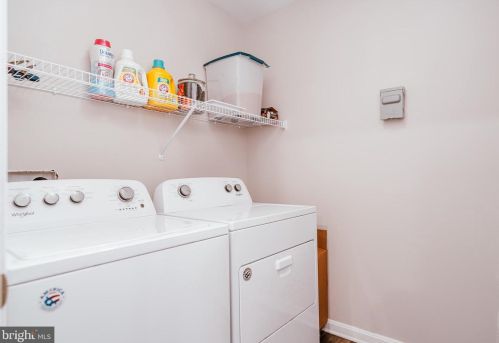 30 Dyer Dr, Camden-Wy DE  19934 exterior