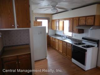 818 Indiana Ave, South Bend IN  46613-2831 exterior