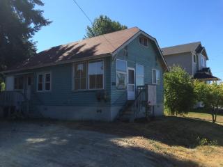 35 Lincoln Ave, Snohomish, WA 98290-3015