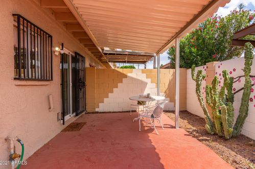 8265 Thomas Rd, Scottsdale AZ  85251-5873 exterior