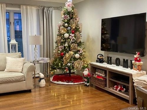 16 Locust Dr, Thiells NY  10984-1405 exterior