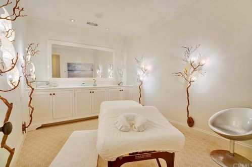 47 Strand Beach Dr, Dana Point CA  92629-2755 exterior