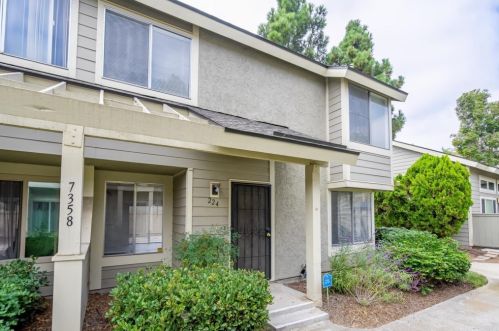 7358 Tooma St, San Diego, CA 92139-2939