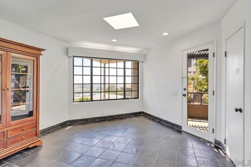 7949 Pasadena Ave, La Mesa CA  91941-7878 exterior