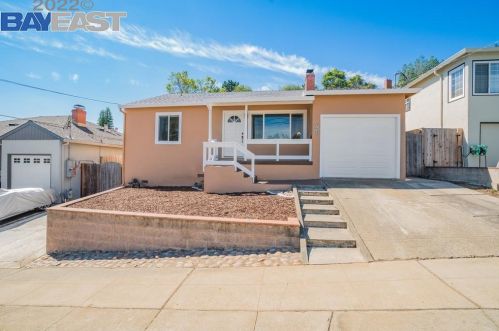 2625 Acorn St, Hayward, CA 94546-3222