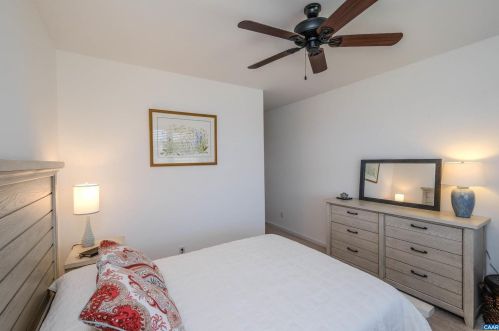 513 Rosewood Dr, Scottsville VA  24590-6491 exterior
