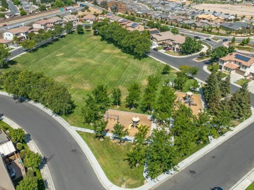 1015 Lucio St, Manteca CA  95336 exterior