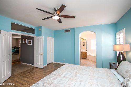 1434 Spur Ave, Gilbert AZ  85296-1946 exterior