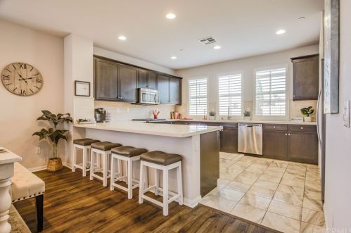 1021 Mandarin Pl, Fullerton CA  92833-4785 exterior