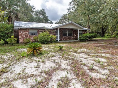 2201 125th Terrace Rd, Silver Springs, FL 34488-2581