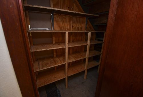 1911 Norwich Ave, Milwaukee WI 53235-4733 exterior