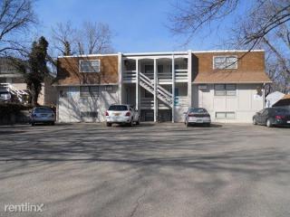 1218 Pomeroy St, Manhattan KS  66502-5167 exterior