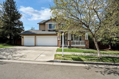 5743 Owls Nest Dr, Santa Rosa CA  95409-4350 exterior