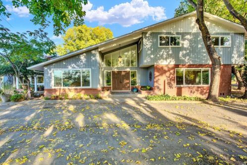 6708 Willow Rd, Vacaville, CA 95687-9425