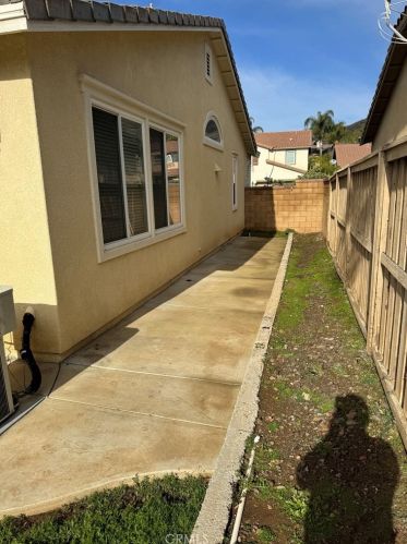 34291 Canyon Rim Dr, Lake Elsinore CA  92532-2585 exterior