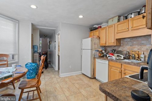 902 Swede St, Norristown PA  19401-3958 exterior