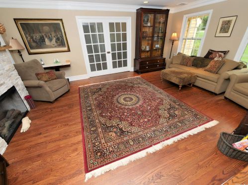 28 Little Harbor Rd, Mount Sinai NY  11766-1208 exterior