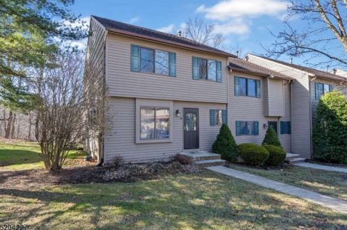 14 Indian Spring Ln, High Bridge, NJ 08829-2418