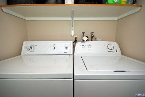 601 Mark Twain Way, Mahwah NJ  07430-3475 exterior