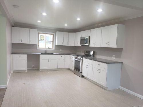 2 Plattekill Rd, Marlborough NY  12542-6023 exterior