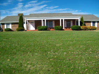 3729 Whitworth Dr, Knoxville, TN 37938-4228