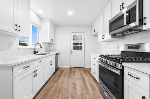 1135 Pillsbury St, Lancaster CA  93534-3323 exterior