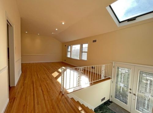 162 Duxbury Rd, Purchase, NY 10577-1505