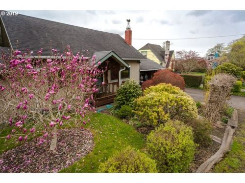 91978 Lewis And Clark Rd, Tongue Point, OR 97103-8328