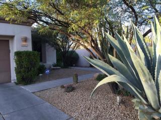 7086 Whispering Mesquite Trl, Scottsdale, AZ 85266-7054