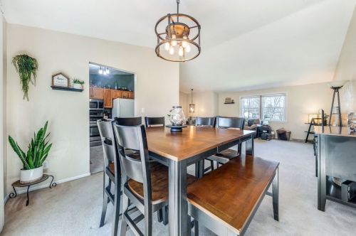 2500 Hollywood Dr, Gibsonia PA  15044-8385 exterior