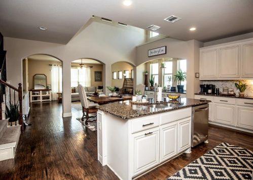 9709 Meadowpark Dr, Argyle TX  76226-5201 exterior