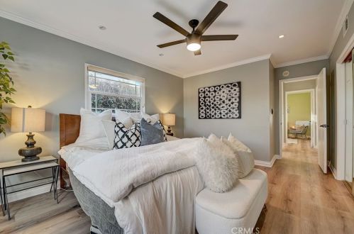 820 Stevely Ave, Long Beach CA 90815-3557 exterior