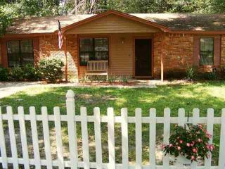 5798 Eunice Ct, Tallahassee, FL 32303-6746