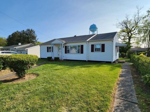 1217 Turtzo Blvd, Bangor, PA 18013-1620