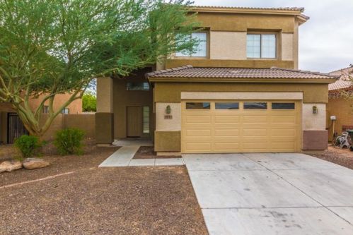 9133 Raymond St, Tolleson, AZ 85353-4210
